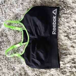 Reebok sport bra for womens size M